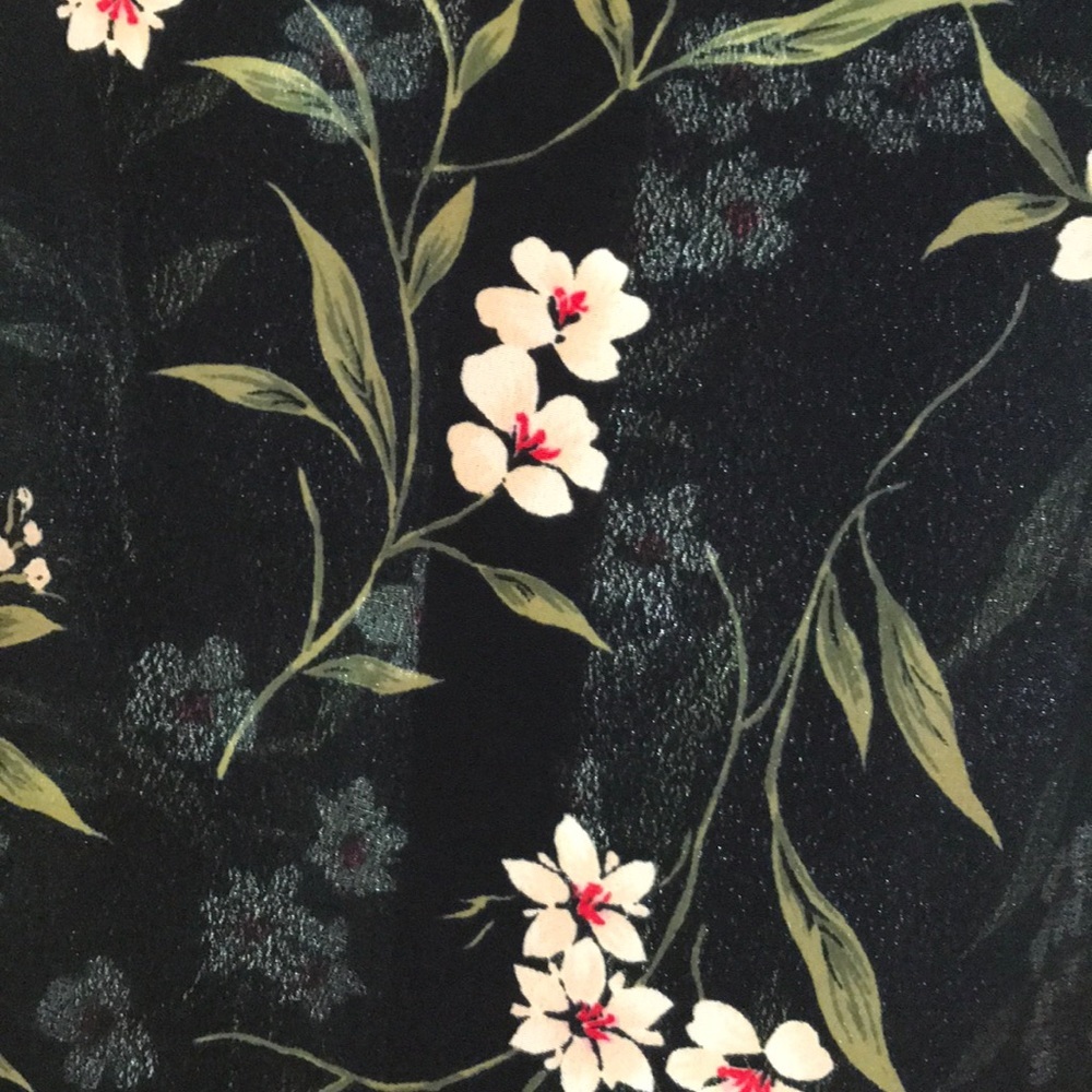 Black Floral Kathie Lee Size 12 Flowy Dress